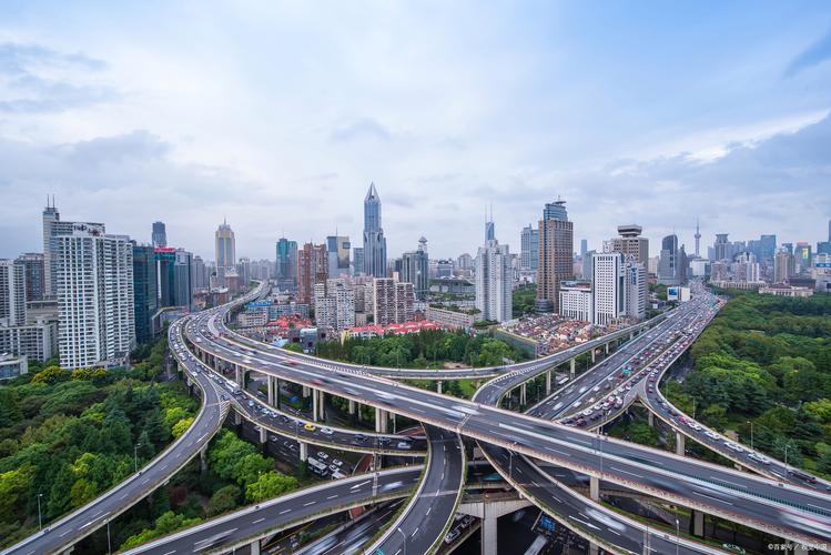 物流大道通向何方?