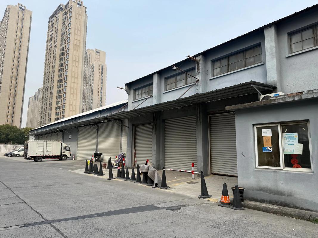 上海金闻路物流仓库